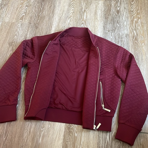 Buffbunny Bomber Jacket Red - Picture 3 of 6